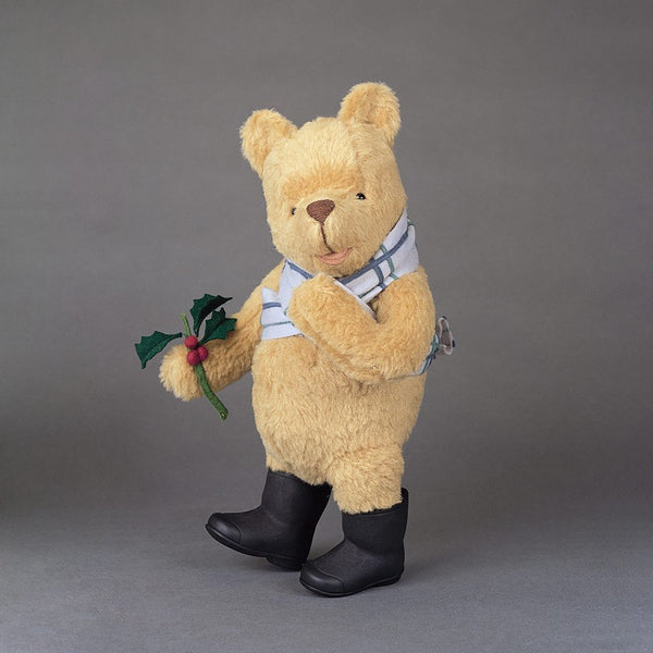 Holiday Pooh | R. John Wright Dolls